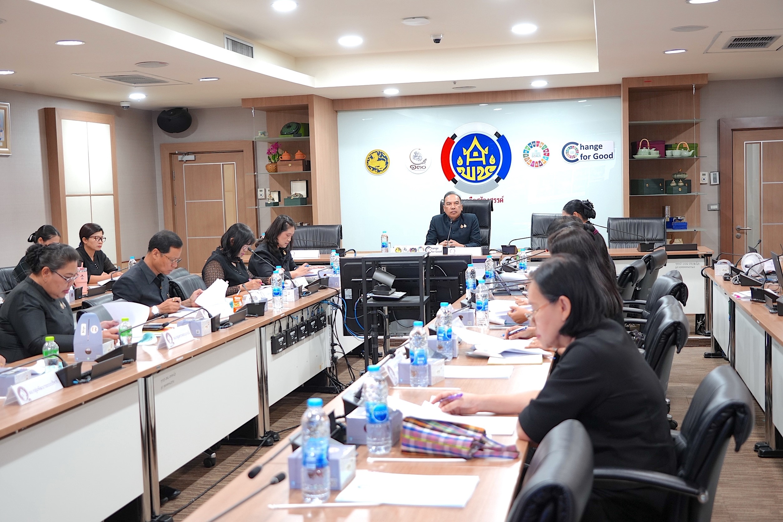 กรมการพัฒนาชุมชน ประชุมคณะกรรมการบริหารกองทุนพัฒนาเด็กชนบท กำหนดแผนการดำเนินงาน ประจำปี 2569